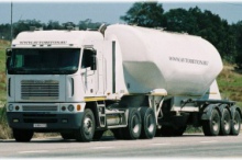 В цементной отрасли растет популярность доставки цемента автотранспортом